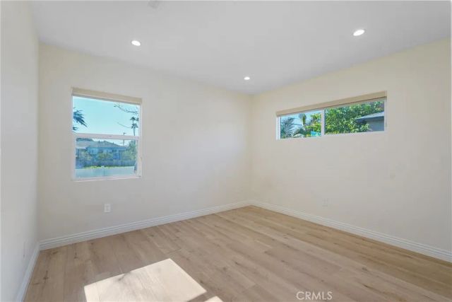 12317 Roscoe, Sun Valley, CA 91352