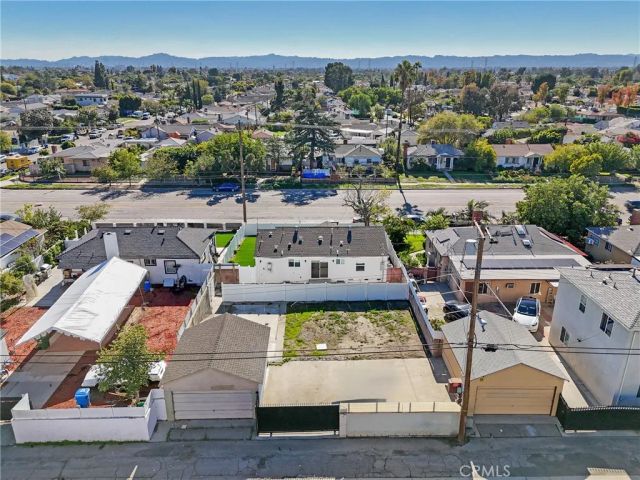 12317 Roscoe, Sun Valley, CA 91352