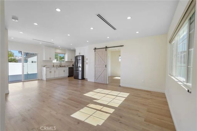 12317 Roscoe, Sun Valley, CA 91352