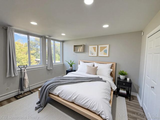 1653 Cass Lake Road D, Keego Harbor, MI 48320