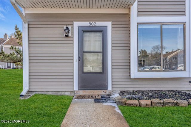802 Sandra Place, Brick, NJ 08724