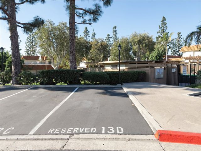 22722 Malaga, Lake Forest, CA 92630