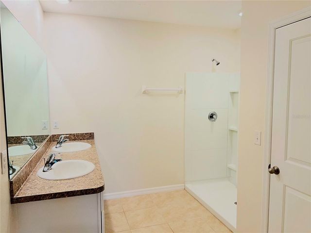 2726 GREENLEAF TERRACE, Parrish, FL 34219