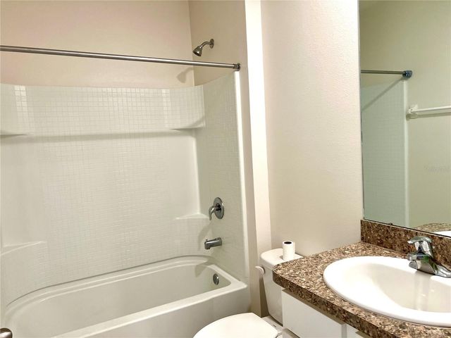 2726 GREENLEAF TERRACE, Parrish, FL 34219
