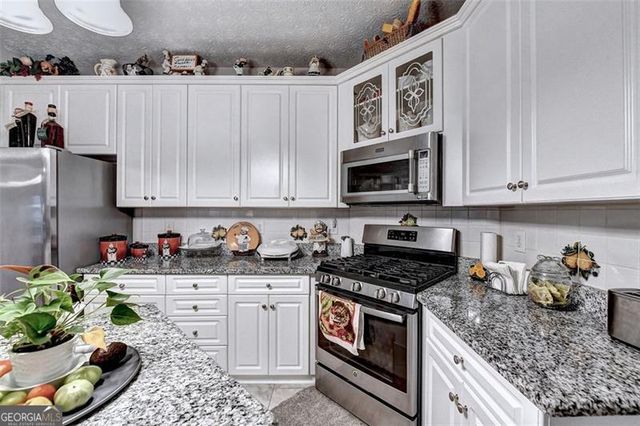 4913 Heritage Crossing Drive, Powder Springs, GA 30127