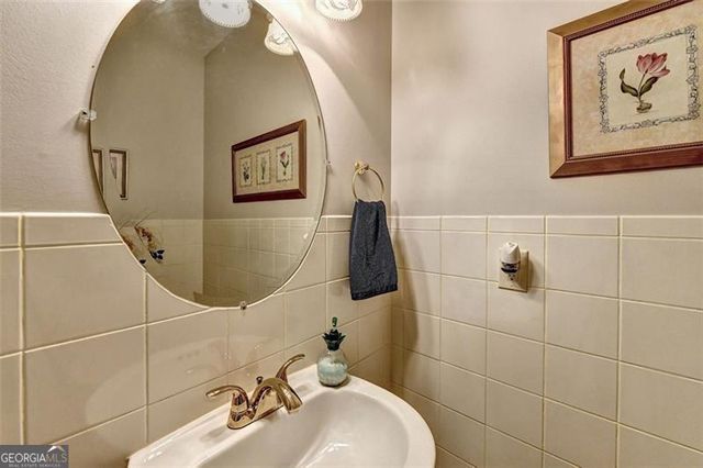 4913 Heritage Crossing Drive, Powder Springs, GA 30127
