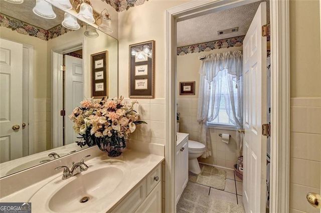 4913 Heritage Crossing Drive, Powder Springs, GA 30127