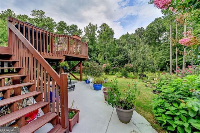 4913 Heritage Crossing Drive, Powder Springs, GA 30127