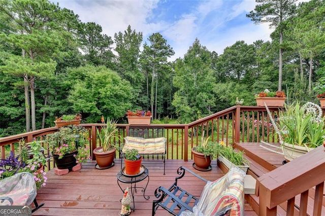 4913 Heritage Crossing Drive, Powder Springs, GA 30127