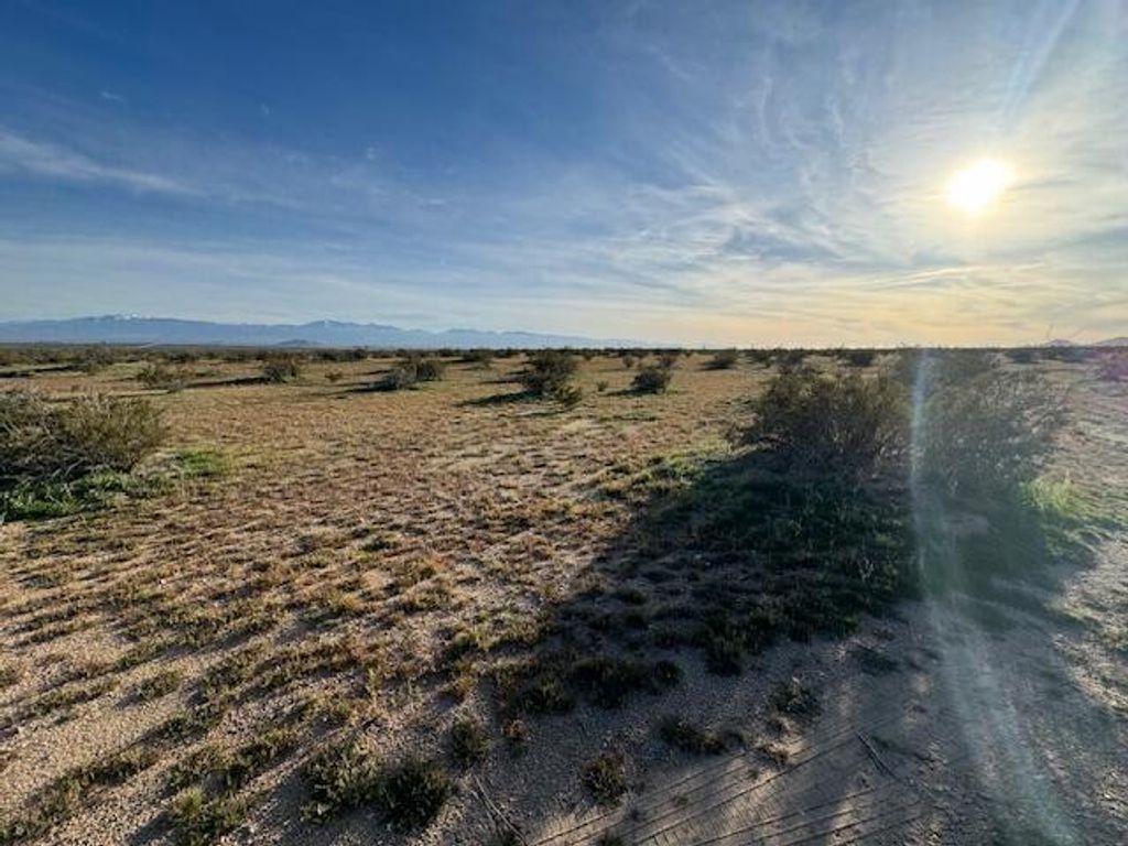 Vic Ave J8 Vic 240 Ste, Lancaster, CA 93535