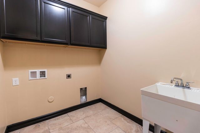 3138 FOX GROVE Grove, El Paso, TX 79938