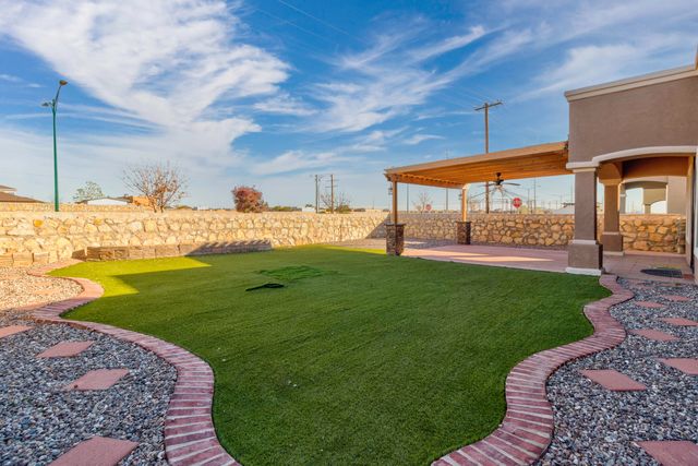 3138 FOX GROVE Grove, El Paso, TX 79938