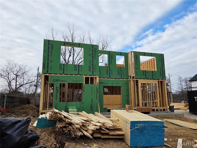 1223 Simmons Avenue, Kirkwood, MO 63122