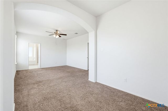 904 Garden Green Drive, Temple, TX 76502