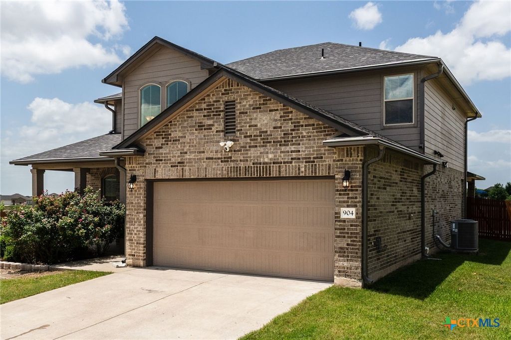 904 Garden Green Drive, Temple, TX 76502