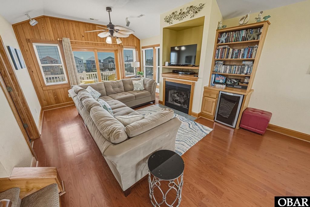 Image 14 of property listing at 6924 S Virginia Dare Trail Lot 13, Nags Head, NC 27959