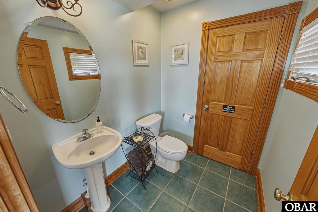 Image 20 of property listing at 6924 S Virginia Dare Trail Lot 13, Nags Head, NC 27959