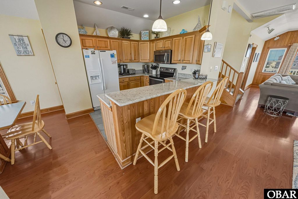 Image 21 of property listing at 6924 S Virginia Dare Trail Lot 13, Nags Head, NC 27959