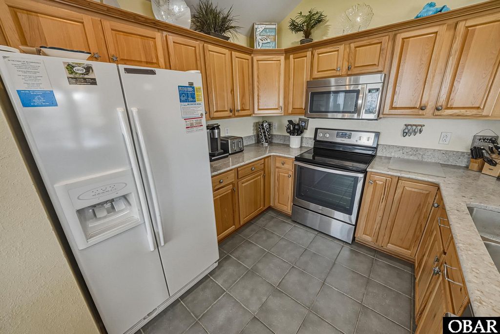 Image 24 of property listing at 6924 S Virginia Dare Trail Lot 13, Nags Head, NC 27959