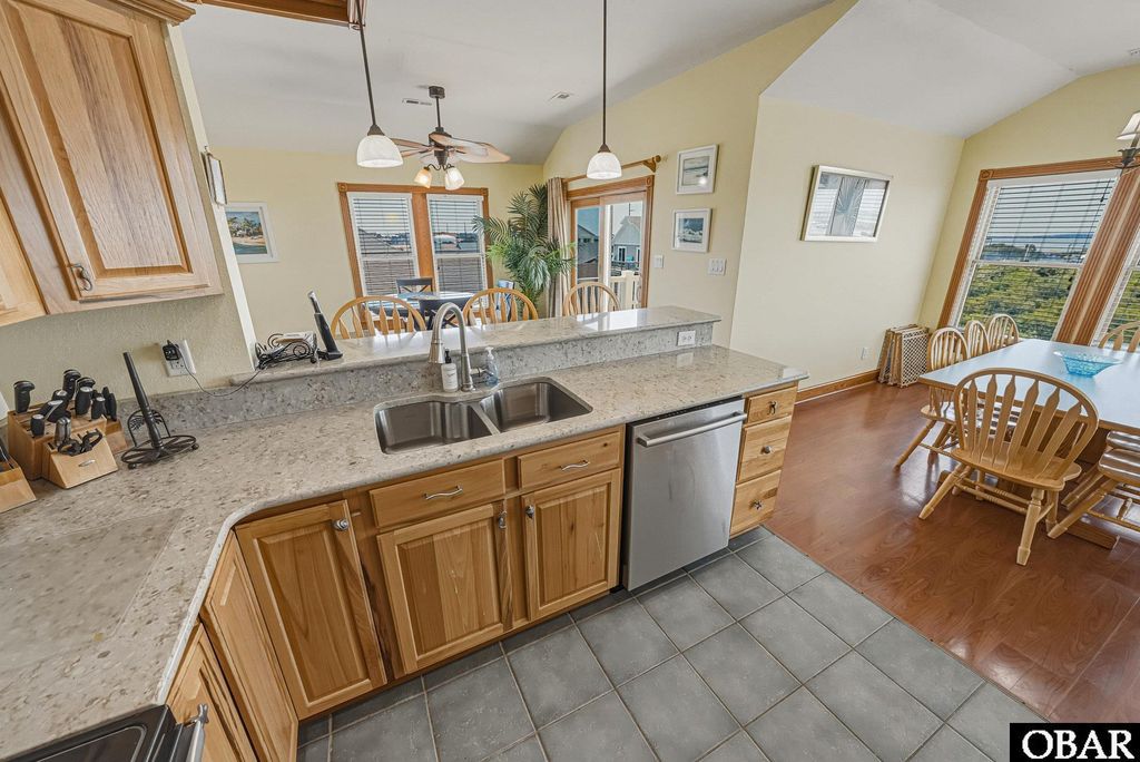 Image 26 of property listing at 6924 S Virginia Dare Trail Lot 13, Nags Head, NC 27959
