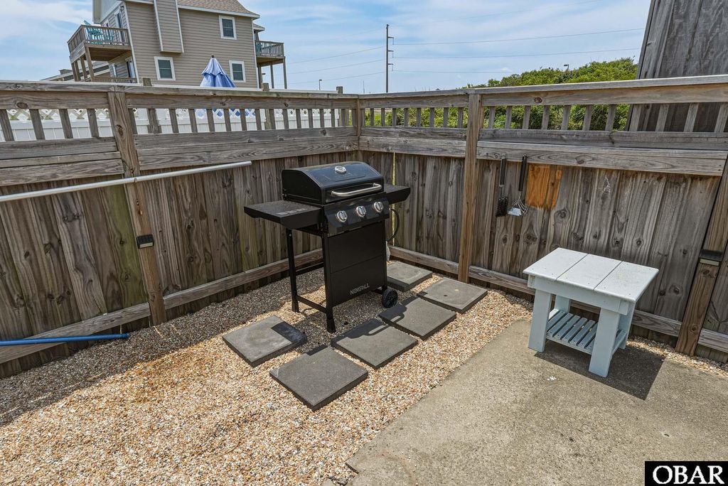 Image 70 of property listing at 6924 S Virginia Dare Trail Lot 13, Nags Head, NC 27959