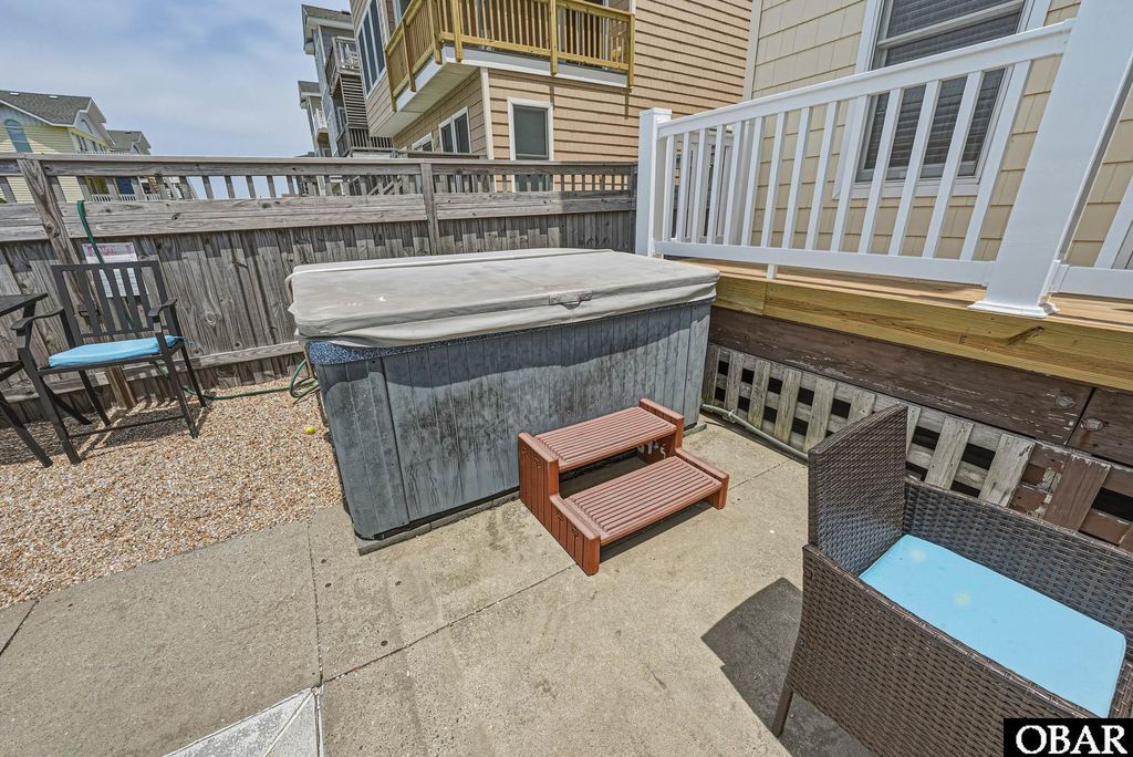 Image 71 of property listing at 6924 S Virginia Dare Trail Lot 13, Nags Head, NC 27959