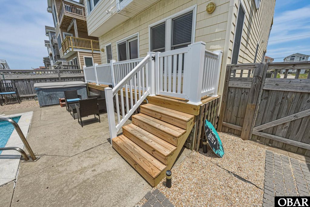 Image 72 of property listing at 6924 S Virginia Dare Trail Lot 13, Nags Head, NC 27959