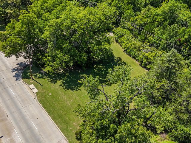 2901 Simpson Stuart Road, Dallas, TX 75241