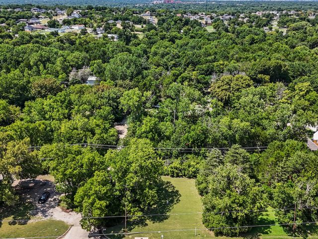 2901 Simpson Stuart Road, Dallas, TX 75241