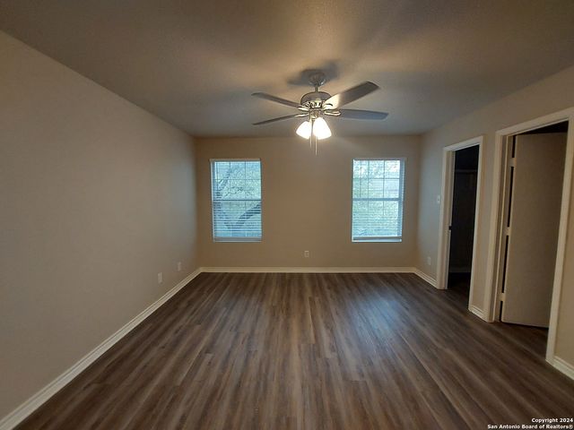 7814 Kingsbury Wood Unit 1, San Antonio, TX 78240