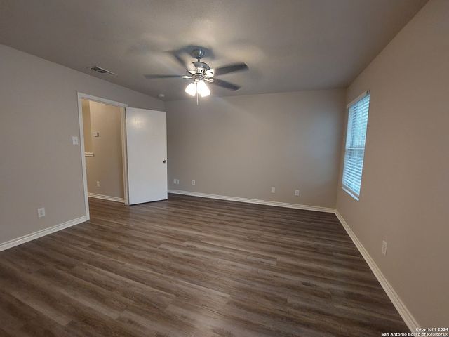 7814 Kingsbury Wood Unit 1, San Antonio, TX 78240