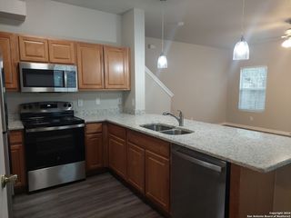7814 Kingsbury Wood Unit 1, San Antonio, TX 78240