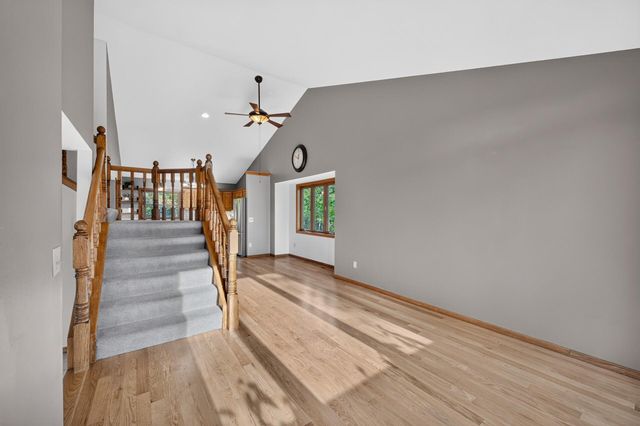 14512 Kipling Avenue S, Savage, MN 55378