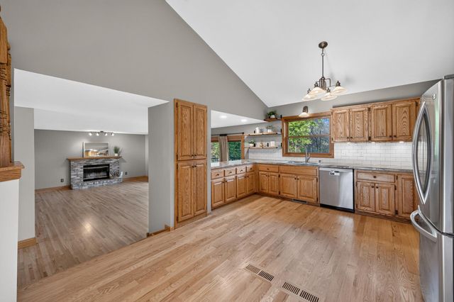 14512 Kipling Avenue S, Savage, MN 55378