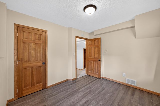 14512 Kipling Avenue S, Savage, MN 55378