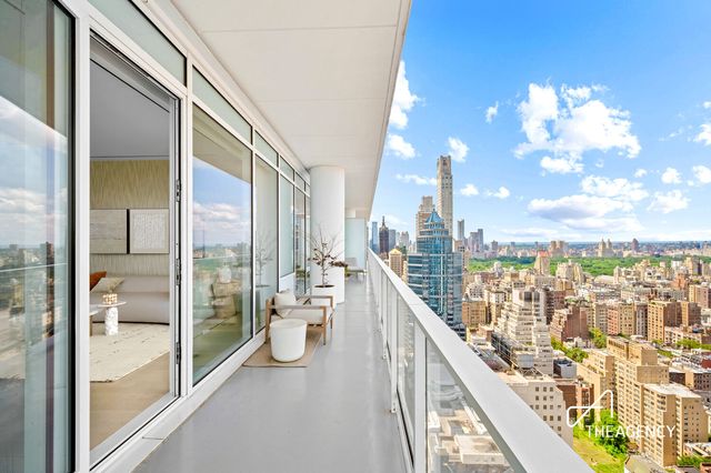 200 E 59th St Apt 29D, New York City, NY 10022