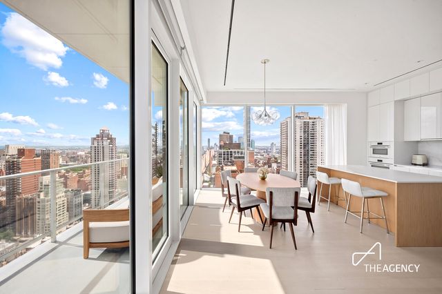 200 E 59th St Apt 29D, New York City, NY 10022