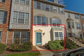 28 Boston Ct, Newark City, NJ 07103
