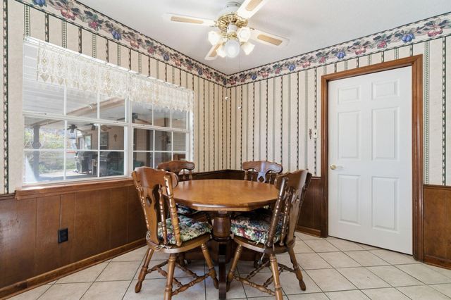 211 Shenandoah Drive, Shenandoah, TX 77381