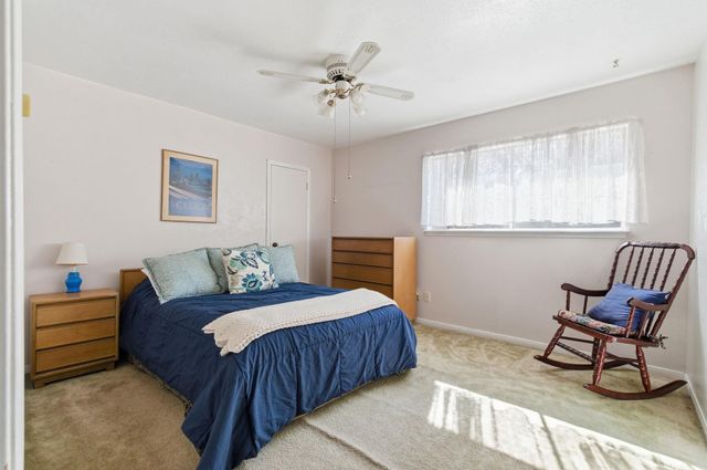 211 Shenandoah Drive, Shenandoah, TX 77381