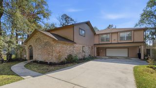 211 Shenandoah Drive, Shenandoah, TX 77381