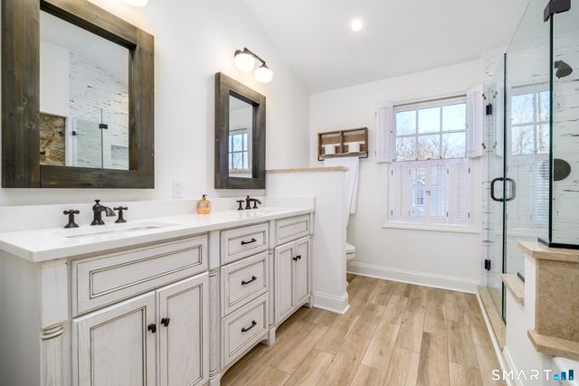 64 Sanford Lane, Stamford, CT 06905