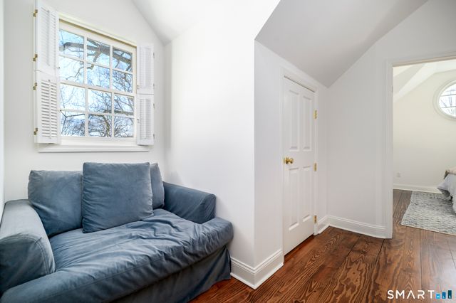 64 Sanford Lane, Stamford, CT 06905