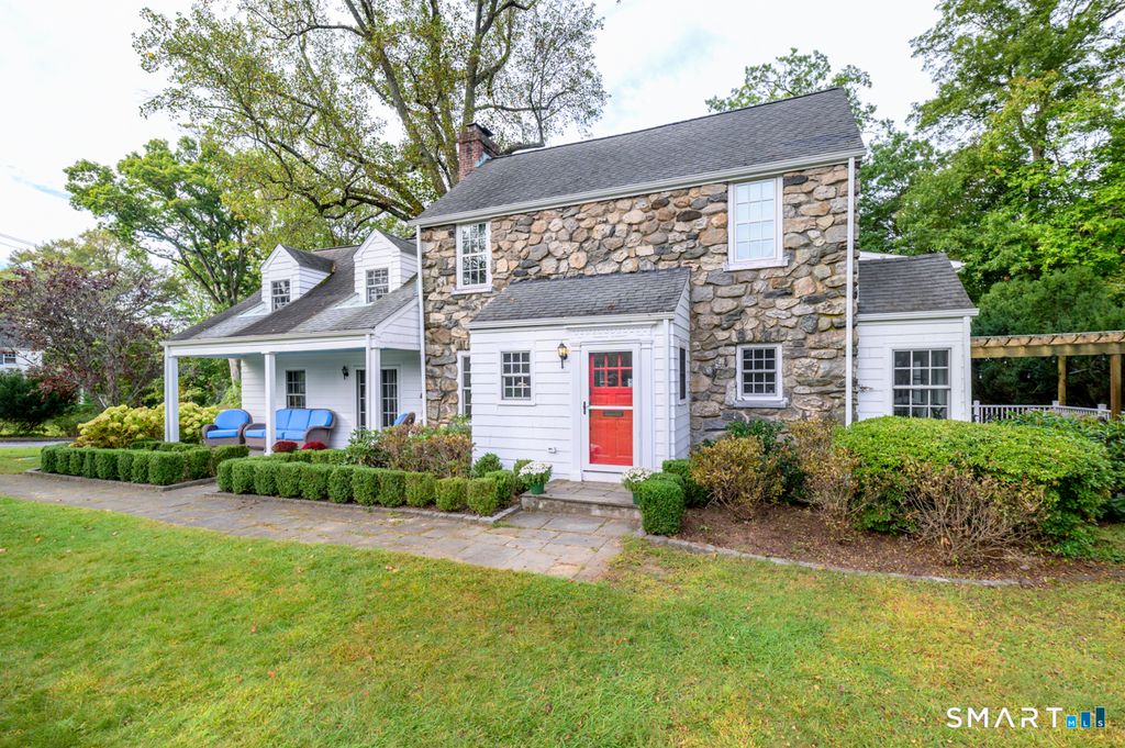 64 Sanford Lane, Stamford, CT 06905