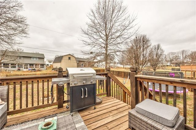 18505 E Bundschu Place, Independence, MO 64056