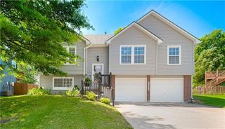 18505 E Bundschu Place, Independence, MO 64056