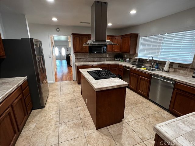 5871 Fullerton Avenue, Buena Park, CA 90621