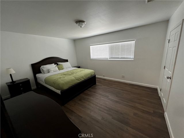 5871 Fullerton Avenue, Buena Park, CA 90621