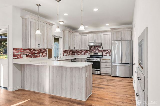 35718 59th Avenue Ct E, Eatonville, WA 98328