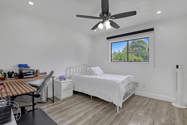 2055 SE West Dunbrooke Circle, Port St. Lucie, Port St Lucie, FL 34952